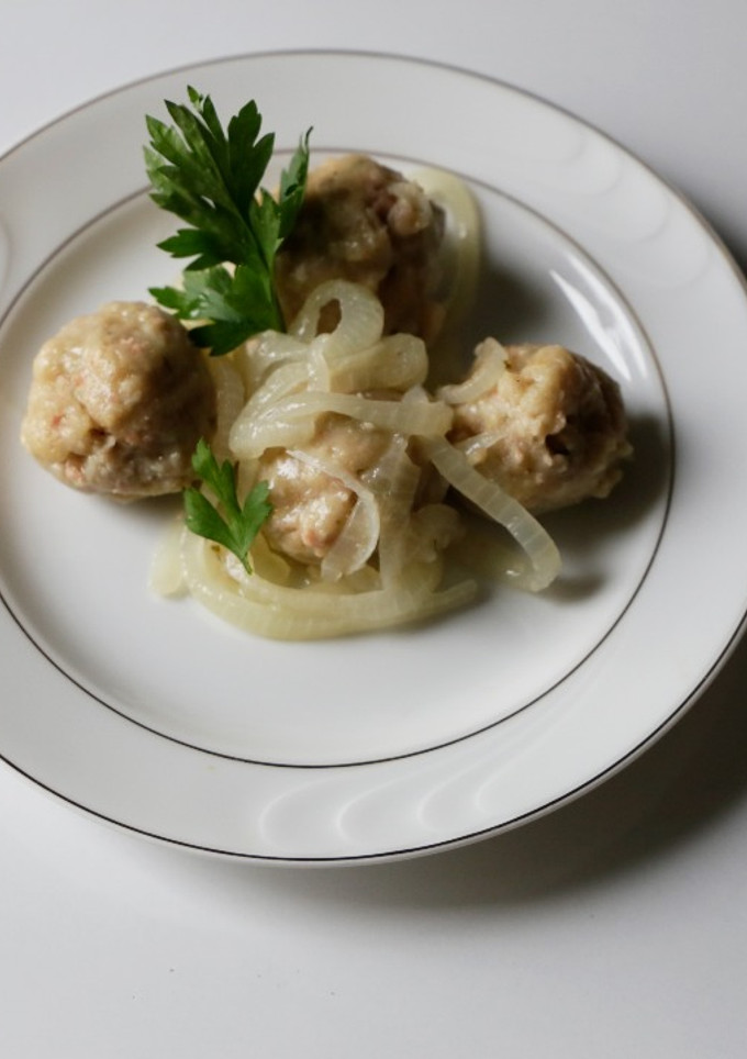Una foto de Albóndigas al vino blanco