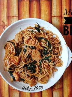 Foto resep Mie Goreng Kangkung Belacan