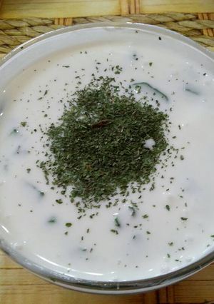صورة لوصفة اللبن والخيار