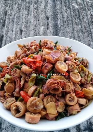 Foto resep Tumis cumi asin pedas