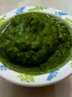 ગ્રીન ચટણી(green chutney recipe in gujarati) રેસીપી મુખ્ય ફોટો