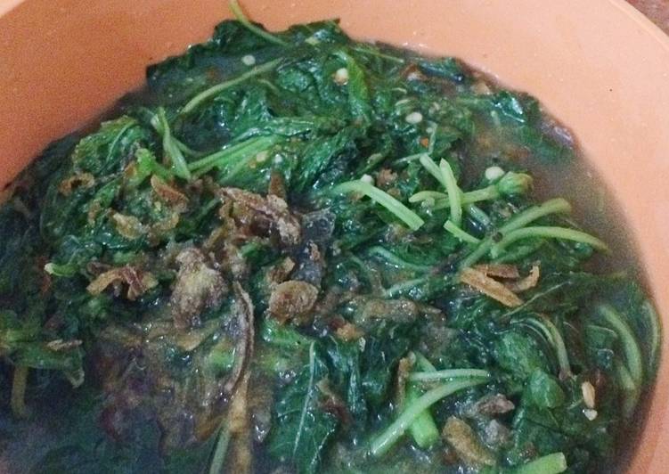  Resep  Sayur  Bayam  Pedas  Asam oleh Roza Maria Cookpad