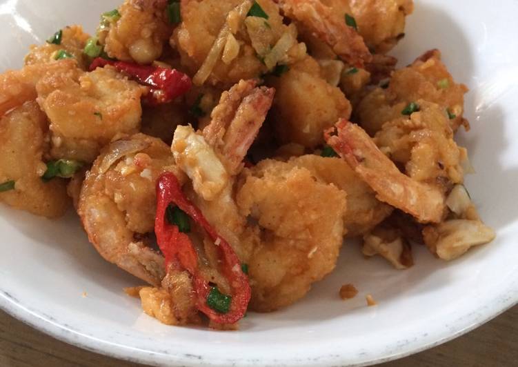 Resep Udang goreng saus telur asin oleh Rezda Dewi M Cookpad