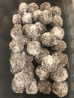 Una foto de Panellets chocolate y coco