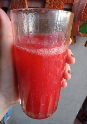 Una foto de Licuado de frutilla