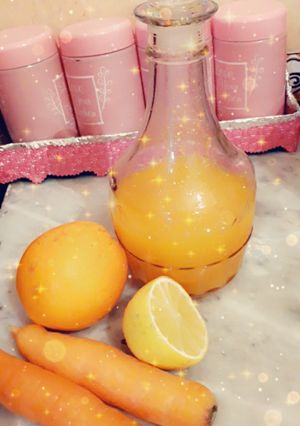 صورة لوصفة عصير الجزر والبرتقال والليمون صحي ولذيذ 🥕🍊🍋