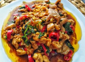 Foto resep Pad Kra Pao ผัดกระเพ |Thai Chicken Basil 🇨🇷