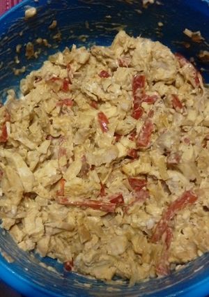 Una foto de Relleno de pollo para sándwich fríos