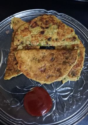 A picture of Mixed Dal Pancake.