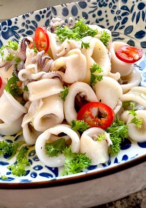 Foto di Insalatina di Calamari al Vino Bianco e Limone