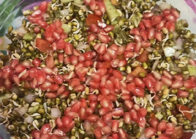 Step-by-Step Guide to Prepare Homemade Sprouted salad