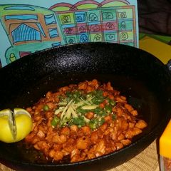 A picture of Tawa chicken boti.