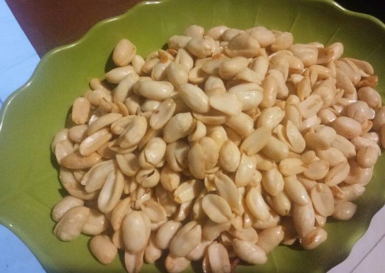 Kacang bawang gurih renyah