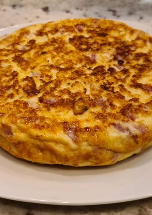 Una foto de Tortilla de lacón