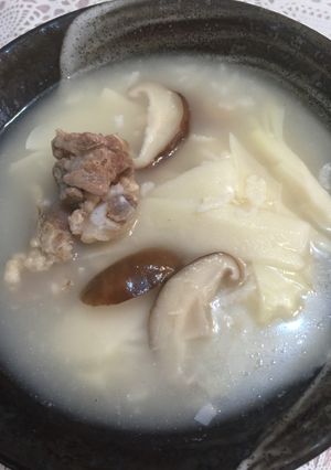 筍子排骨粥 的食譜成品照片