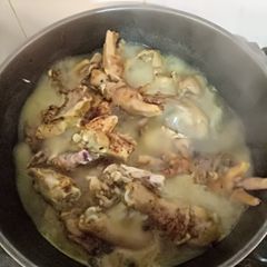 A picture of Fried chicken.
