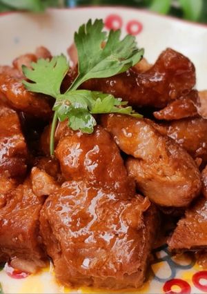 Hình của món Thịt xá xíu rim.