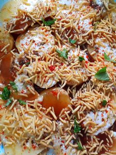 आलू चाट (Aloo chaat recipe in hindi) रेसिपी मुख्य फोटो