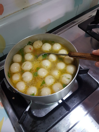 Anti Ribet, Buat Cilok isi ayam suir kuah pedas Menu Enak