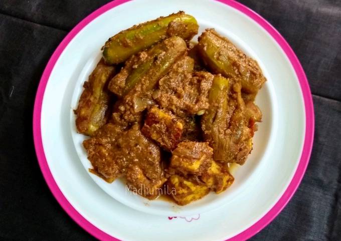 Recipe of Mario Batali Potala Parwal or Point Gourd Kasha