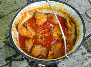 Bográcsos körömpörkölt recept fotója