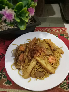 Foto resep Mie Goreng Ulang Tahun