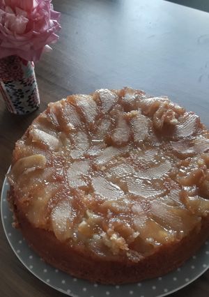 Una foto de Torta de manzana invertida