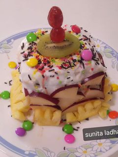 नो बेक ब्रेड फ्रूट केक (No Bake bread fruit cake recipe in Hindi) रेसिपी मुख्य फोटो