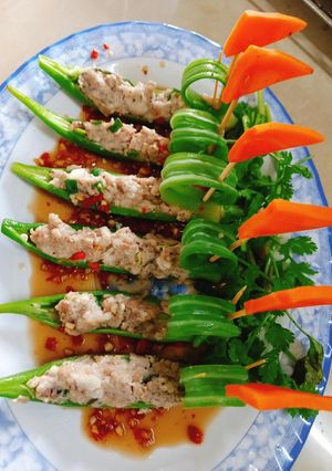 Hình của món Thịt nhồi đậu bắp.