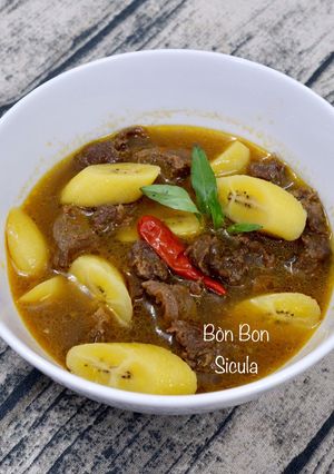 Hình của món Bò Kho Chuối Sáp.