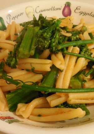 A picture of Broccolini & Anchovy Pasta.
