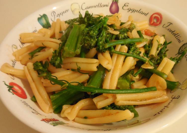 Steps to Prepare Ultimate Broccolini &amp; Anchovy Pasta