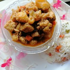 A picture of Paneer veggies korma.