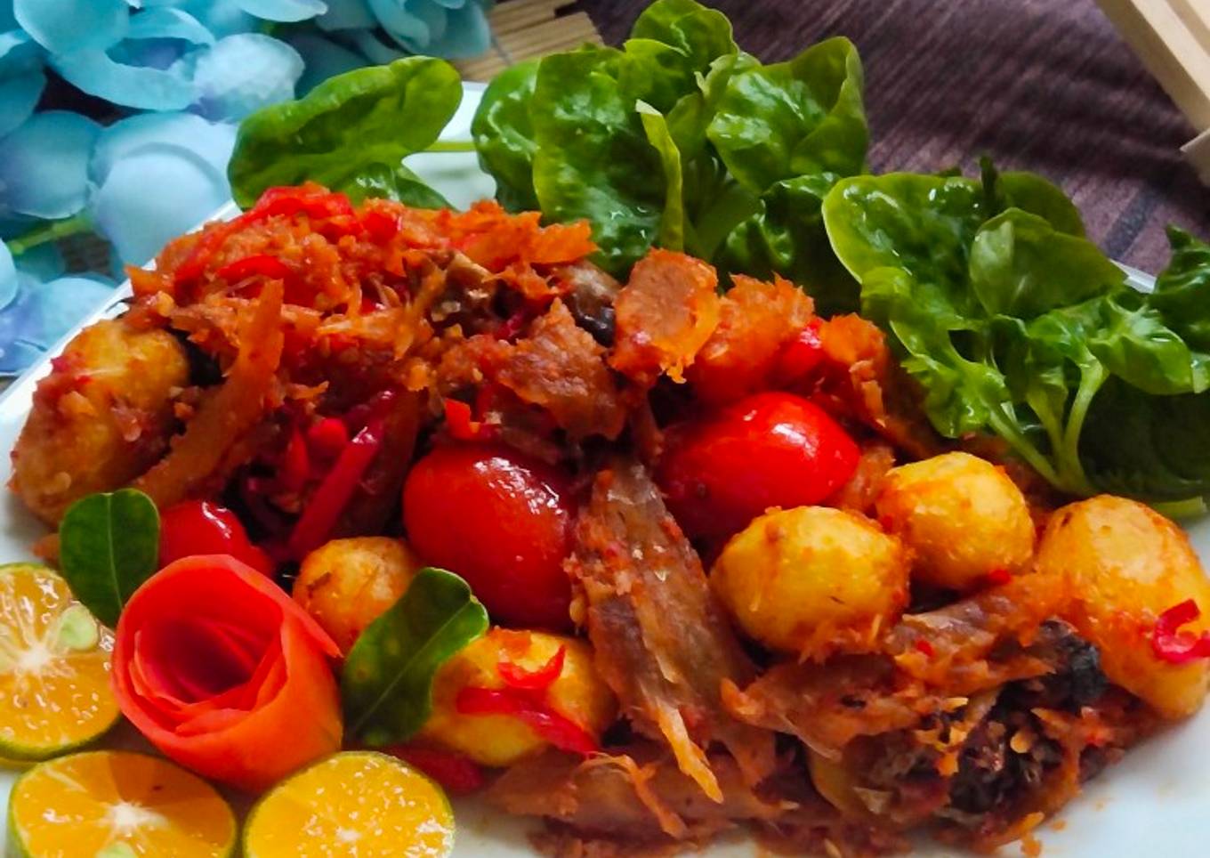 Balado Ikan Asap Dan Kentang