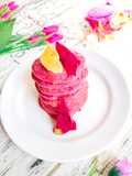 Pancake Pisang Selai Strawberry (sy pakai jus buah naga)