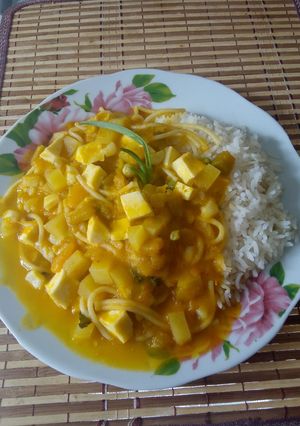Una foto de Locro de zapallo con fideos