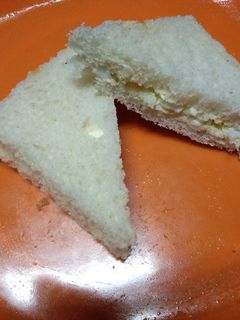 এগ মেয়ো স্যান্ডউইচ(egg mayo sandwich recipe in bengali) রেসিপির প্রধান ছবি