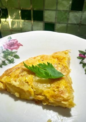Foto resep Tortilla de Patatas (Telur Dadar Spanyol)