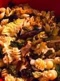 Ensalada de pasta con vegetales asados