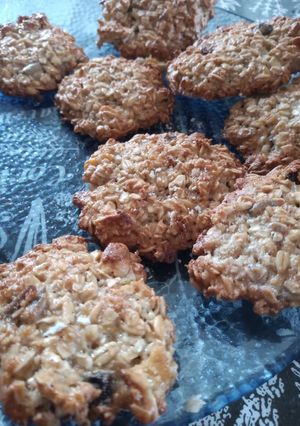 Una foto de Cookies de granola y avena