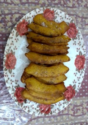 মিষ্টি কুমড়োর পকোড়া(misti kumror recipe in Bengali) রেসিপির প্রধান ছবি