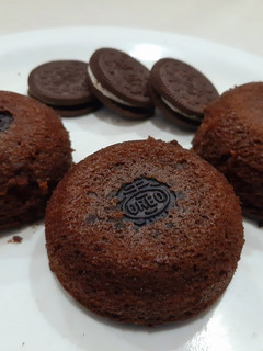 பிஸ்கட் கப் கேக் (Biscuit cup cake recipe in tamil) செய்முறை முக்கிய புகைப்படம்