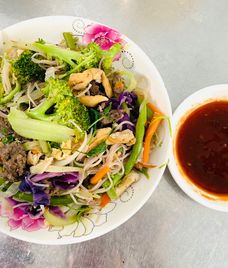 thịt bò xào rau củ