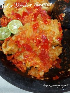 Foto resep Telur Dadar Geprek
