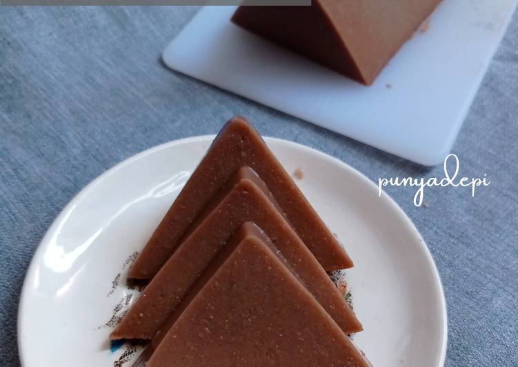 Bagaimana Membuat Puding Coklat Roti Tawar Anti Gagal