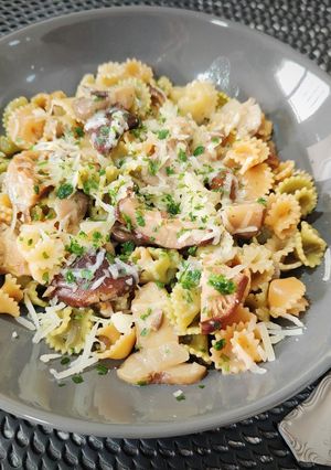 Una foto de Pasta melosa con setas