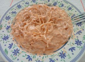 Foto principal de Espaguetis 🍝 con carne y salsa de queso fresco