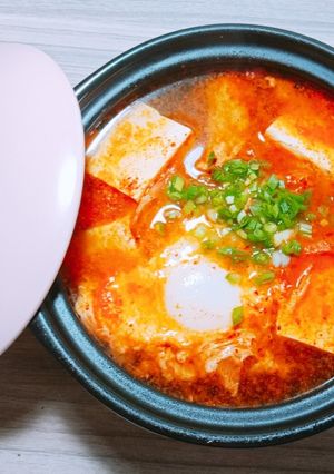 Hình của món Canh kim chi.