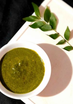 A picture of Curry Leaves Chutney.