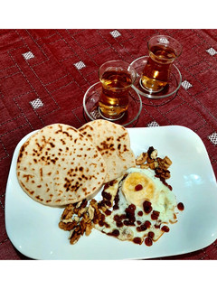 عکسی از دستور نیمرو خمس(نمیرو+ مربا انگور🍇)